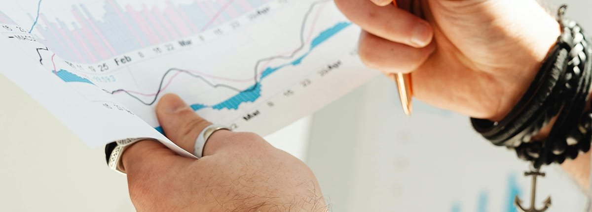 Fin-Tech---Social-Media-Report---Pulse-Advertising---Mobile